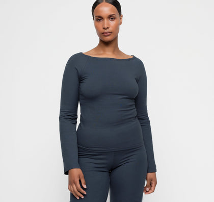 Core Boat Neck Long Sleeve