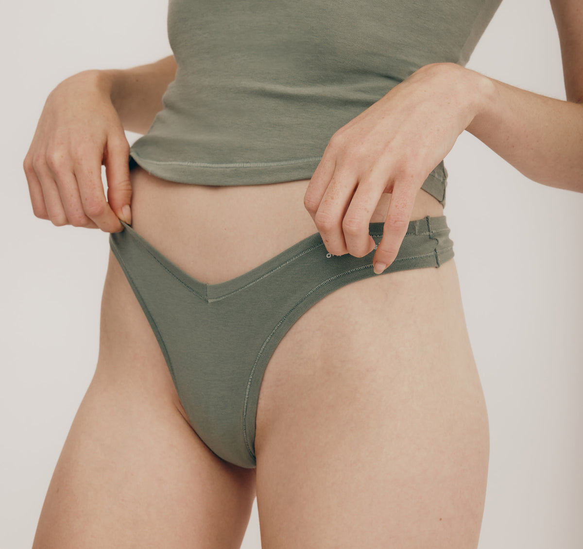 Flex Thong 3-pack - Off White / Seaweed / Black – view 5