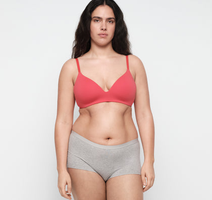 Core Wireless Plunge Bra
