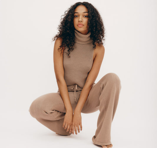 True Knit Sleeveless Turtleneck