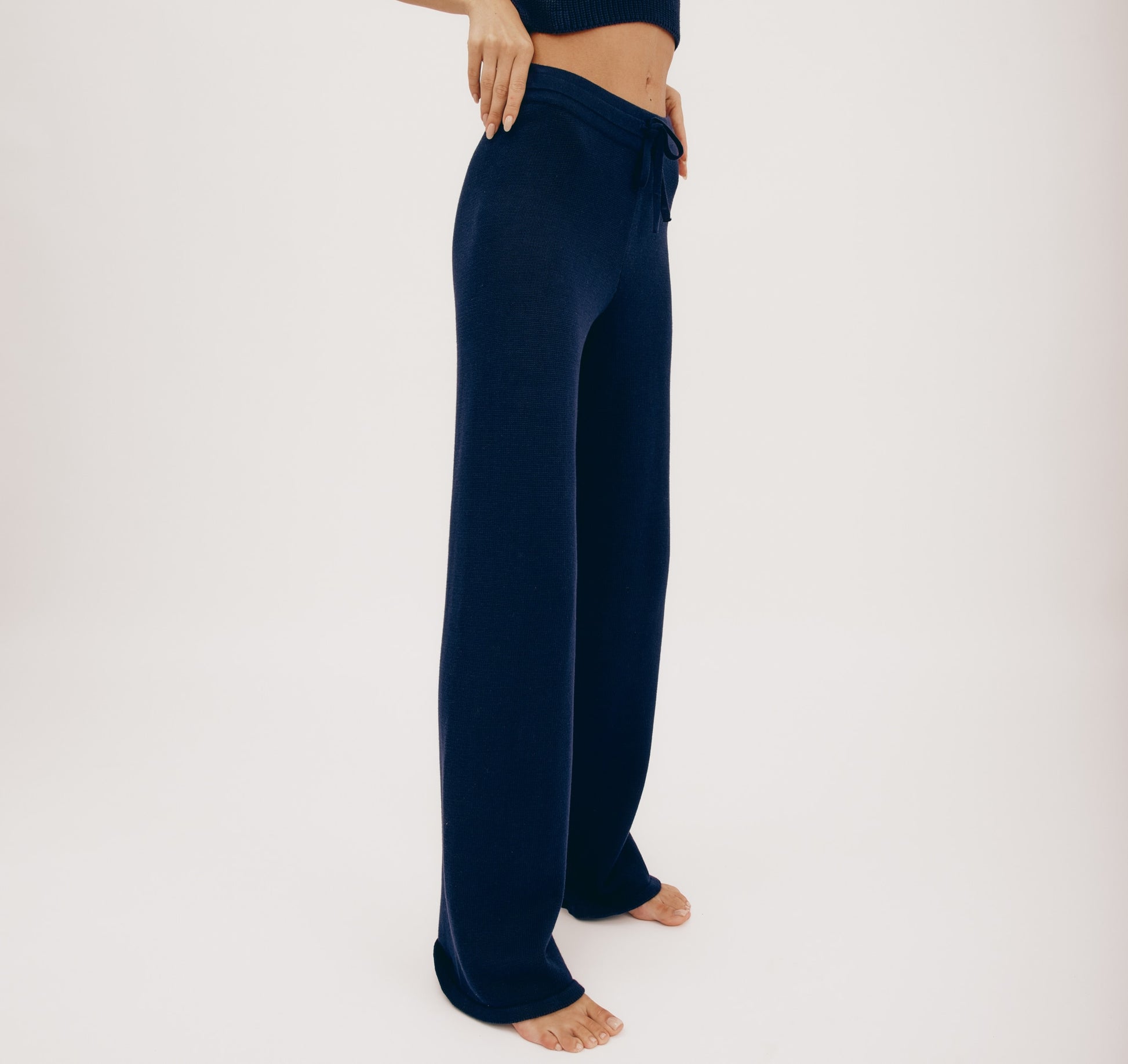 True Knit Wide Leg Pants Navy M True Knit Wide Leg Pants Navy M