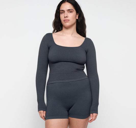 Seamless Waffle Long Sleeve Tee